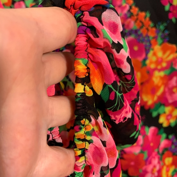 Show Me Your MuMu Floral Tunic Blouse Sz S EUC - Picture 12 of 15